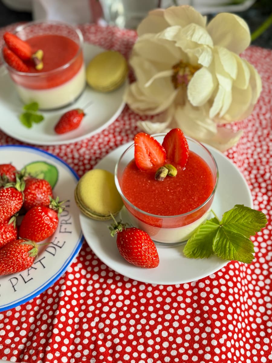 strawberry panna cotta desserts with pistachio