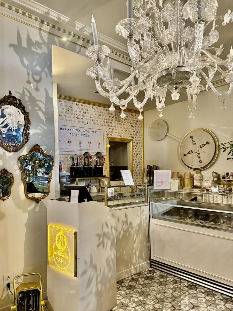 inside the Italian ice cream parlour of Il Gelato del Marchese in Paris