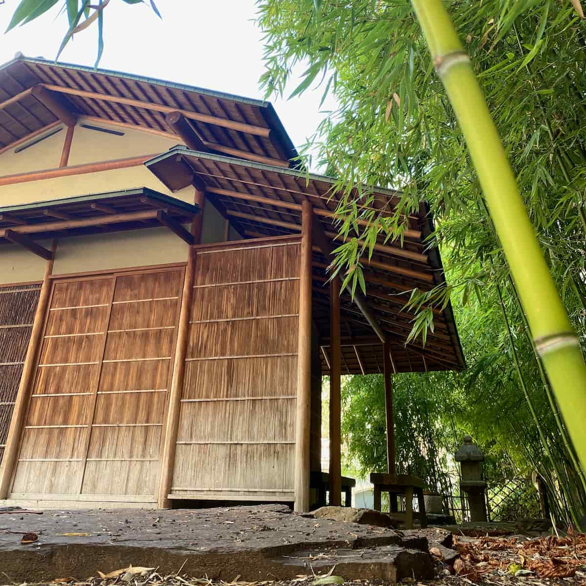 Japanese style tea house in Paris