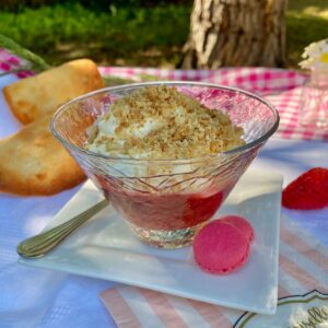 individual serving dish of rhubarb crumble with oats