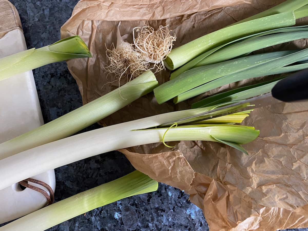 preparing leeks