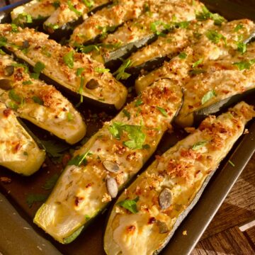 stuffed courgettes with cheese